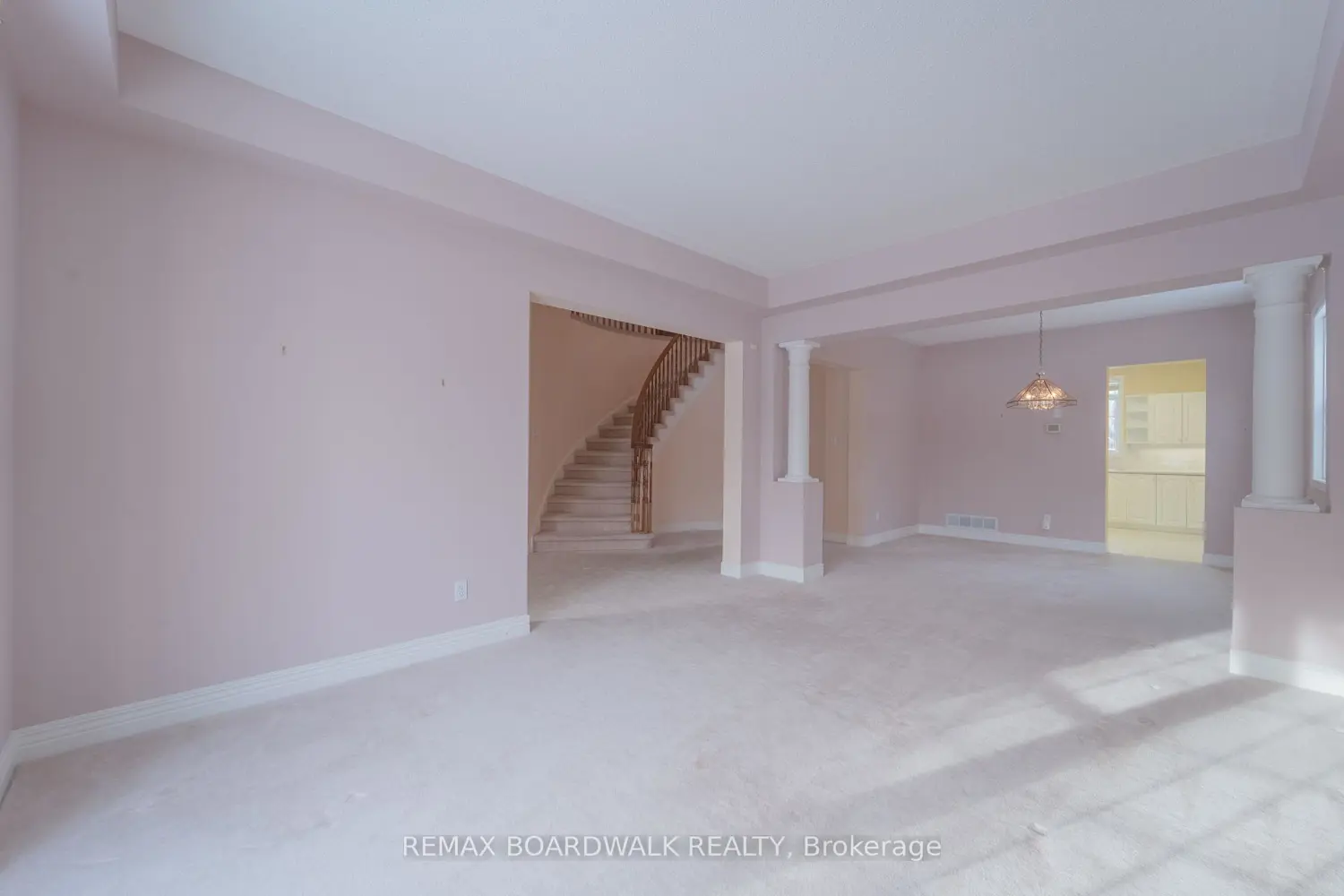 Additional image 3 of 57 Mattawa Crescent