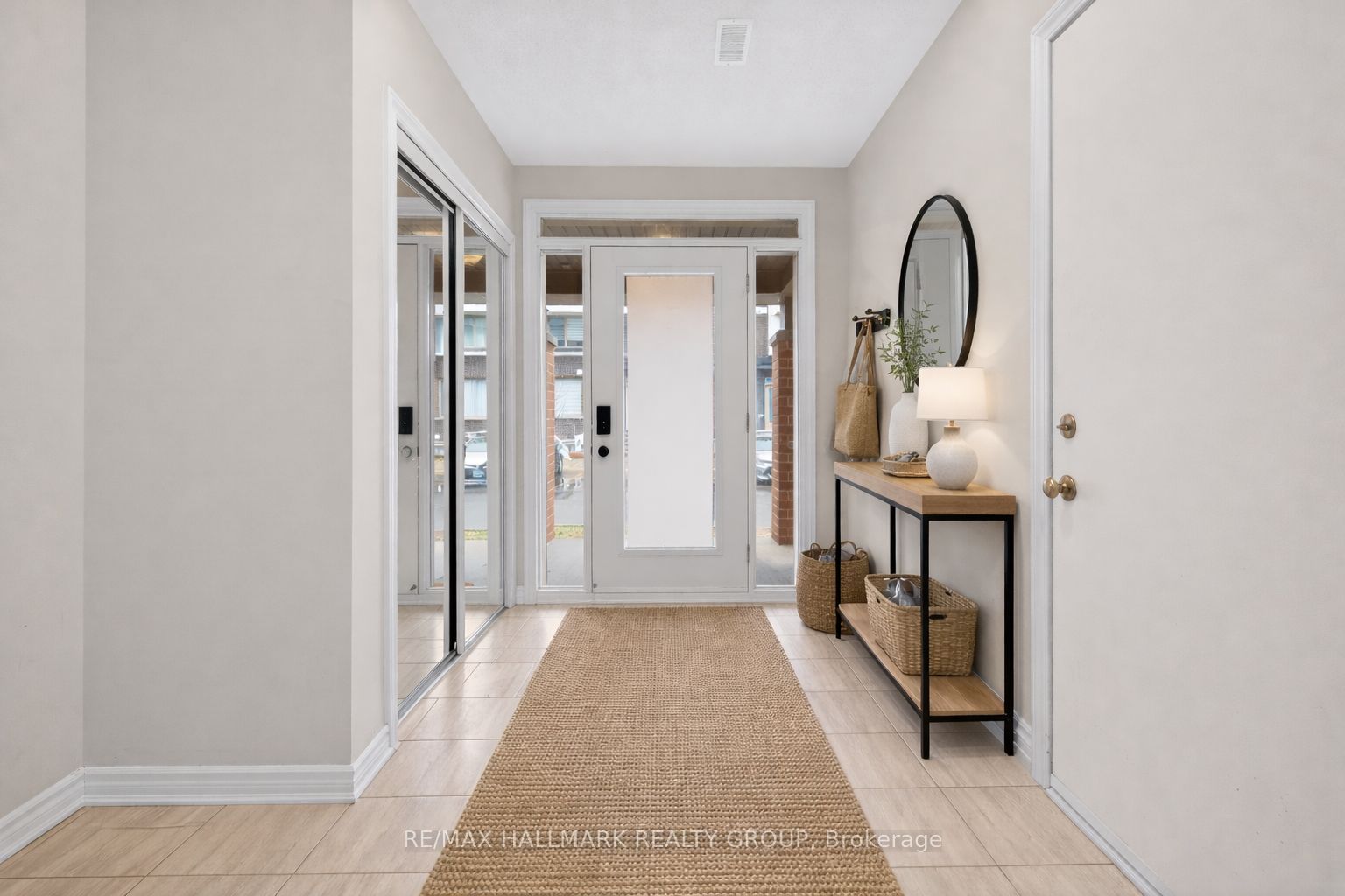 Additional image 4 of 805 Kiniw Private, Ottawa, ON, K1K 4Z4