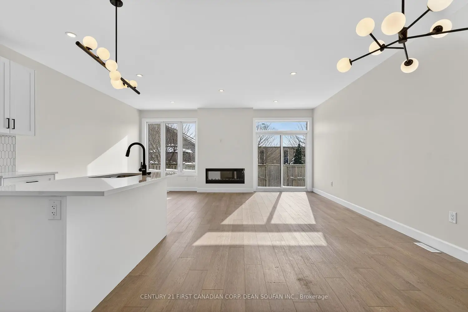 Additional image 2 of 857 Catalpa Square