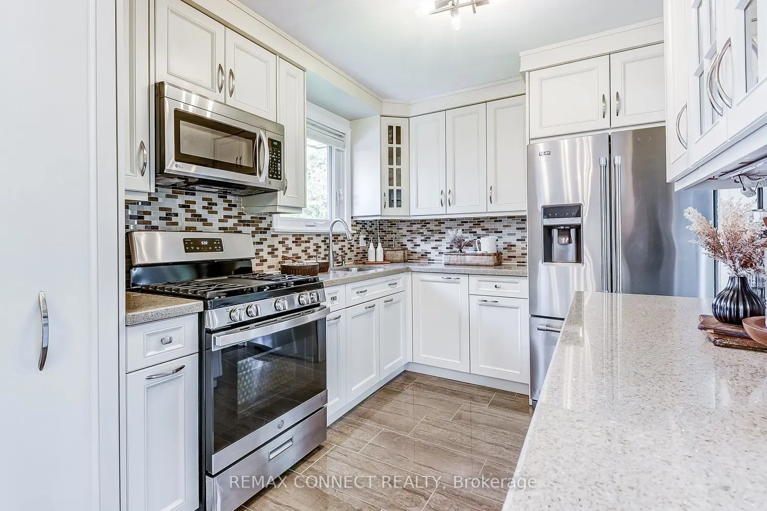 Additional image 4 of 22 Ravine Park Crescent