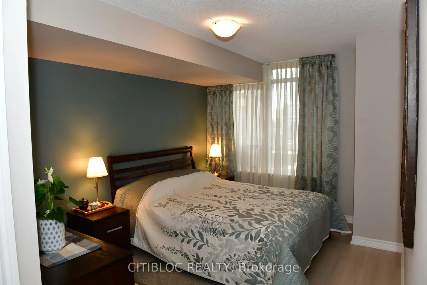 Additional image 6 of 310 Burnhamthorpe Road 213