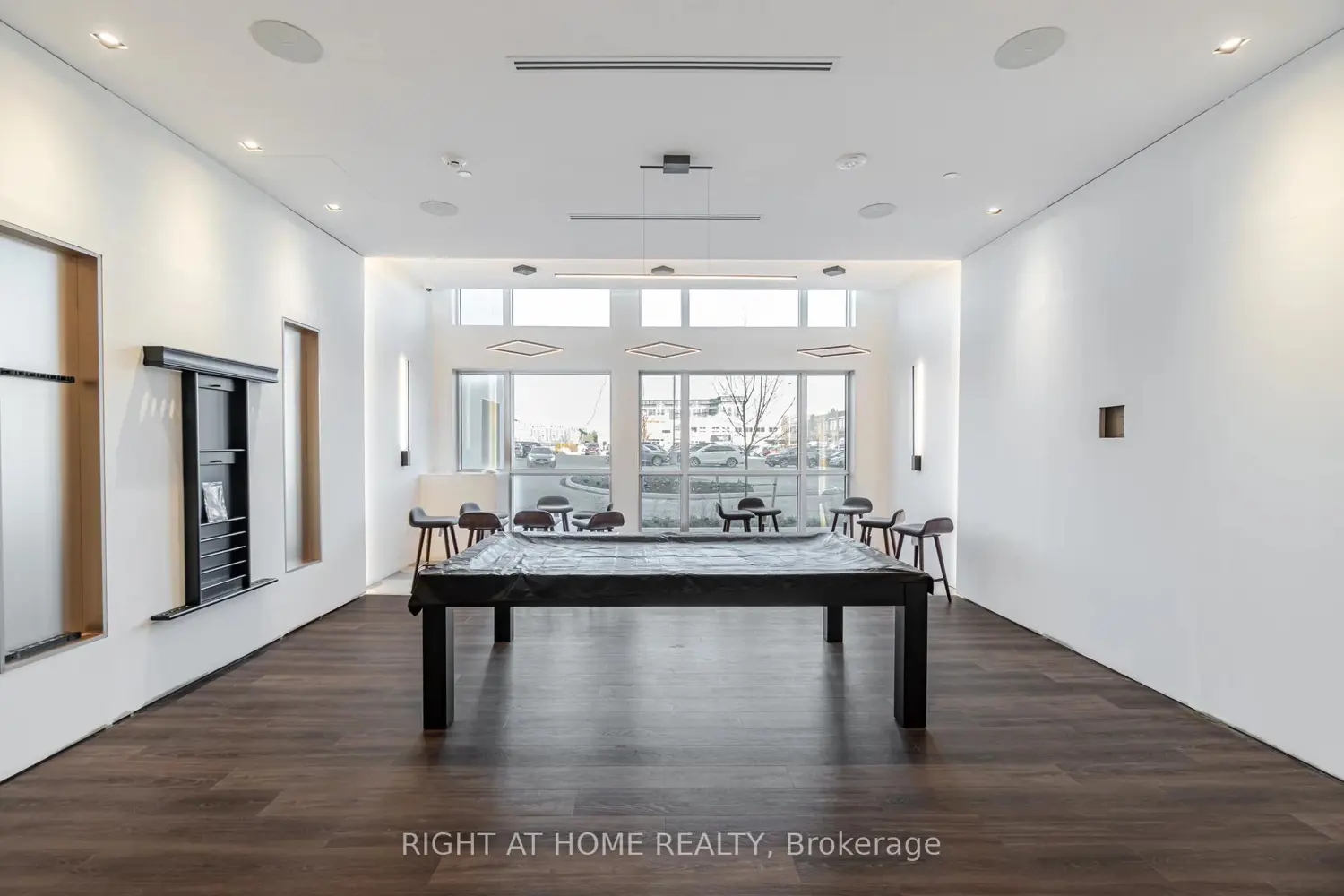 Additional image 15 of 509 Dundas Street 606