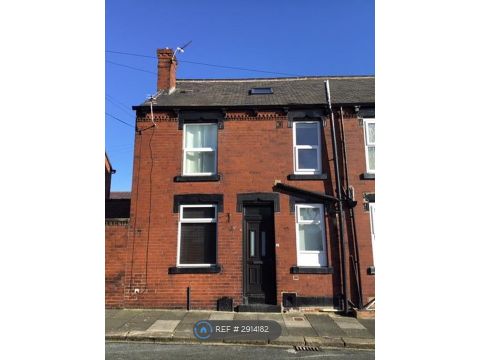 South End Terrace, Leeds LS13