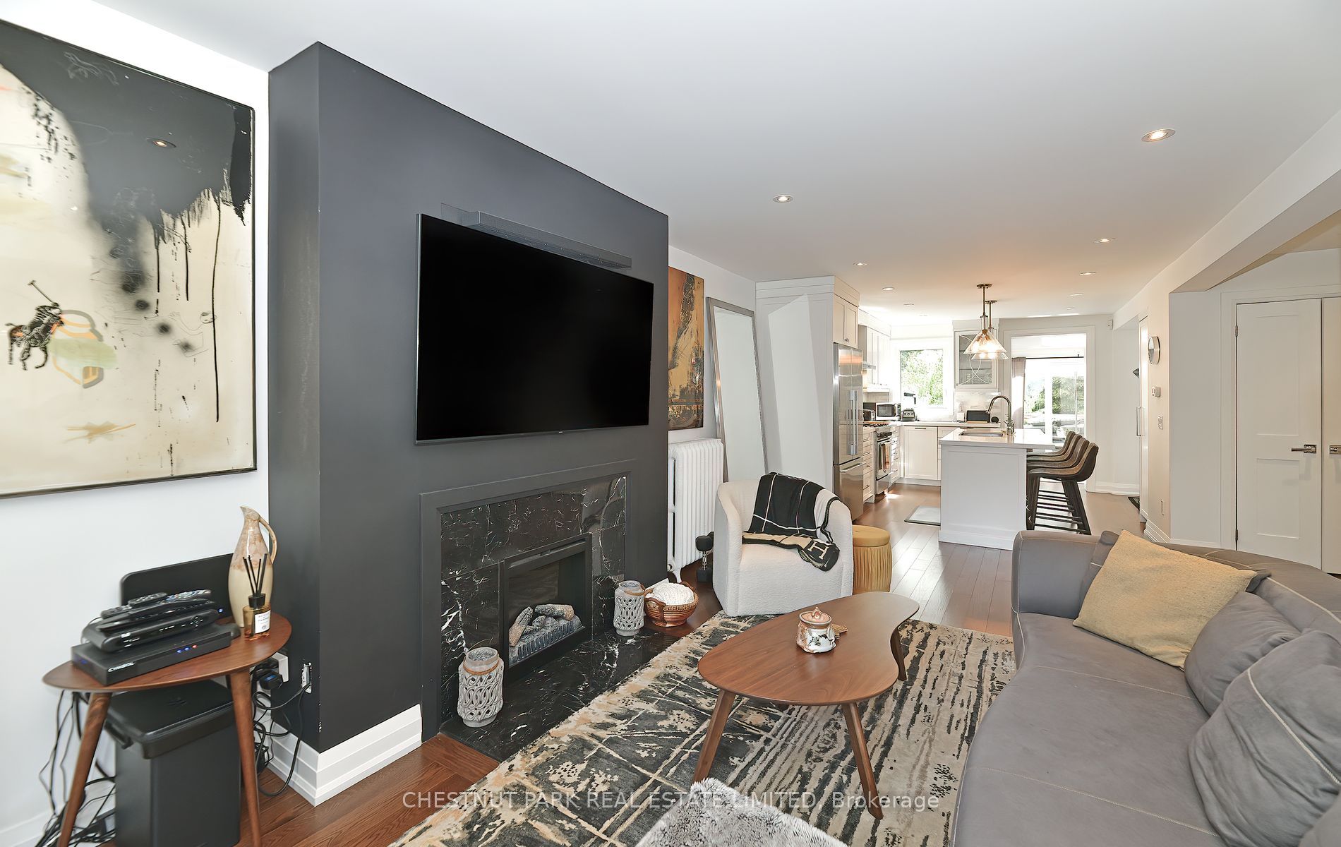 Additional image 3 of 2-133 Cottingham Street, Toronto, ON, M4V 1B9