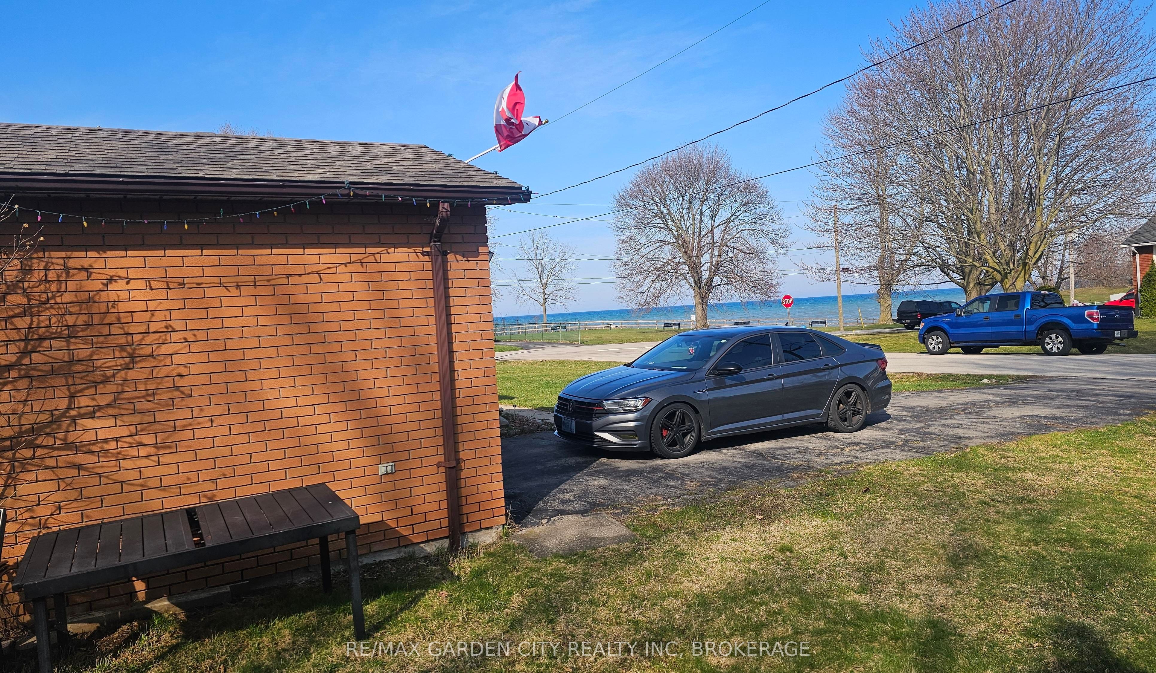 Additional image 2 of 49 Whittaker Avenue, Grimsby, ON, L3M 3J3