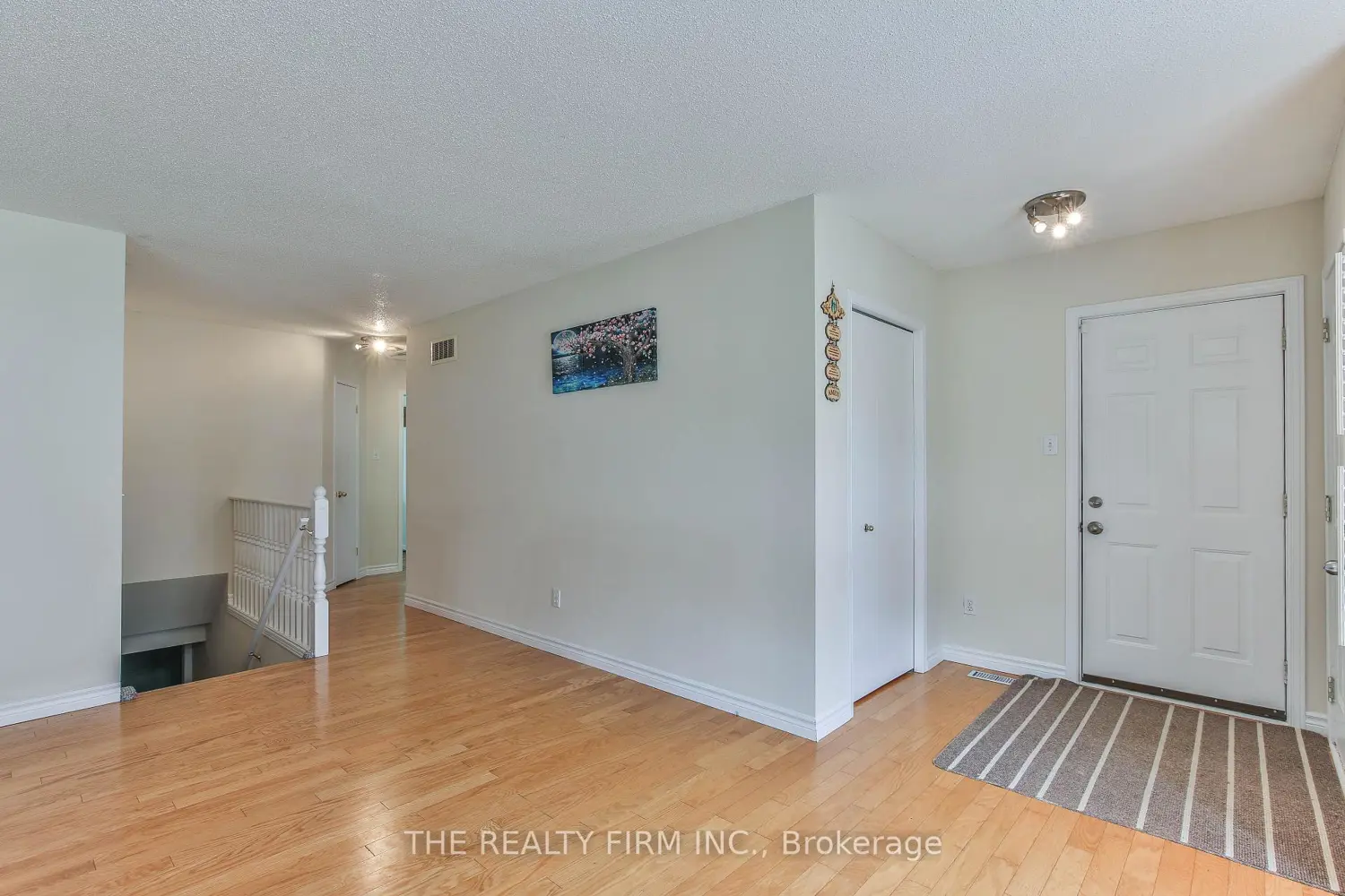 Additional image 4 of 100 Stroud Crescent 11