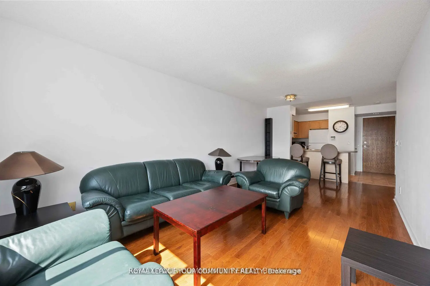 Additional image 9 of 23 Oneida Crescent 909
