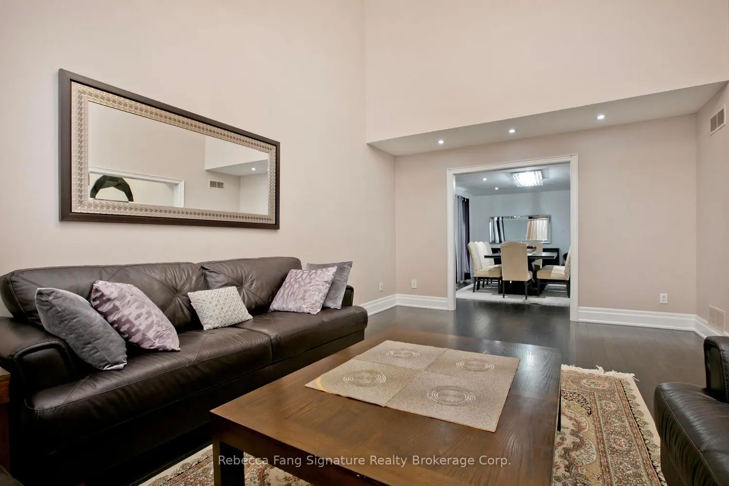 76 Oakdale Road photo 3