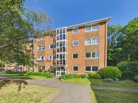 Dell Farm Road, Ruislip HA4