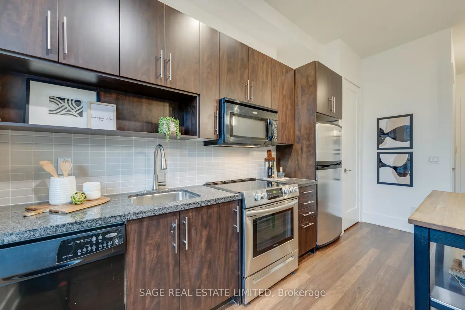 Additional image 7 of 120 Homewood Avenue 411