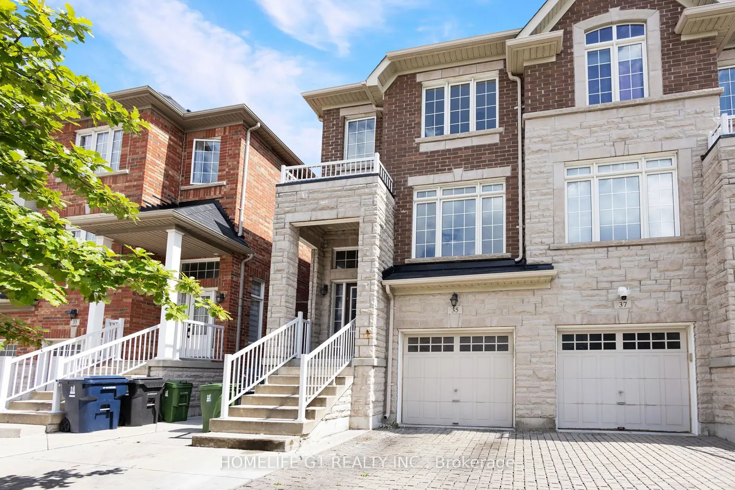 35 Harpreet Circle