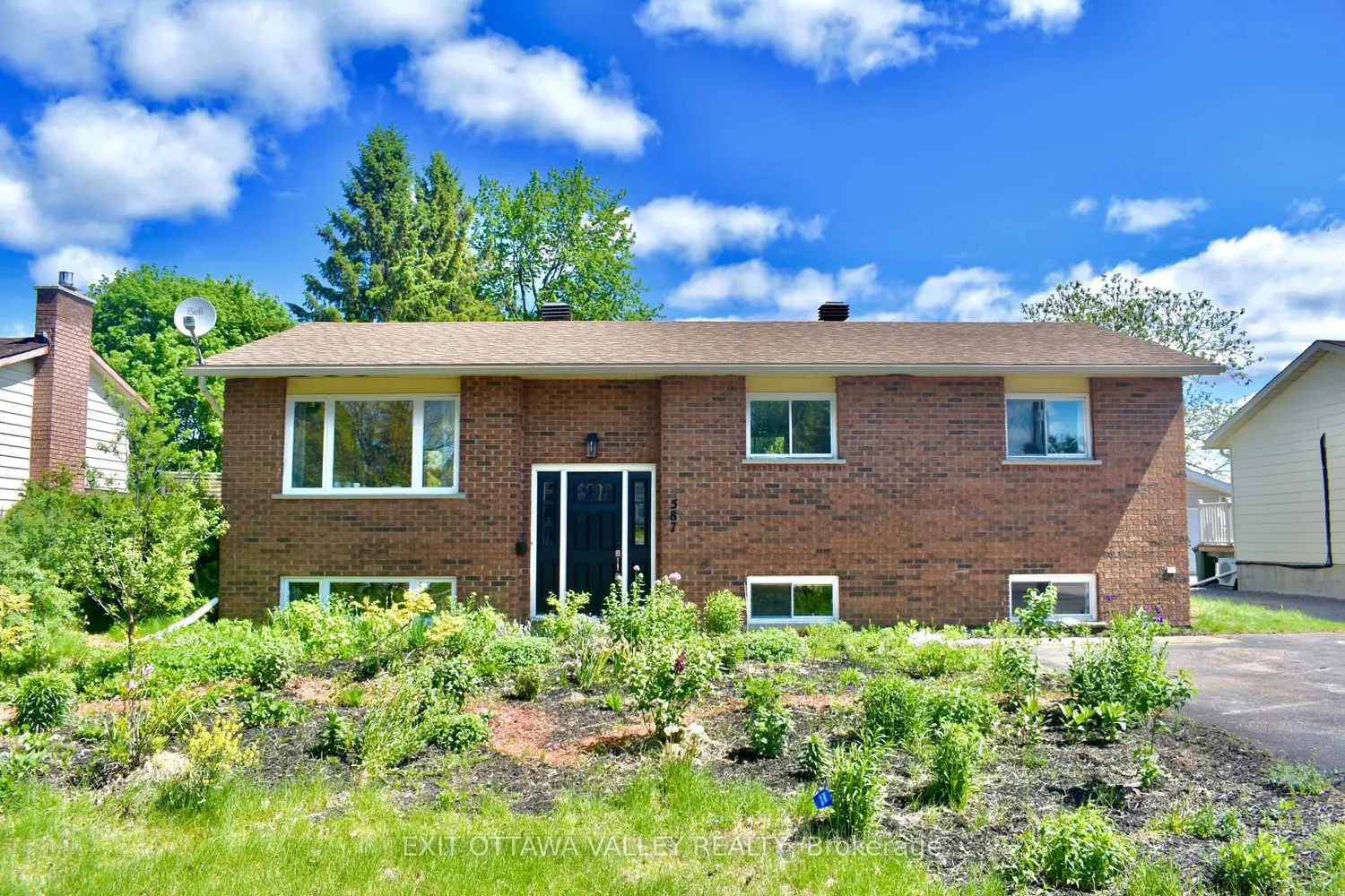587 Alfred Street