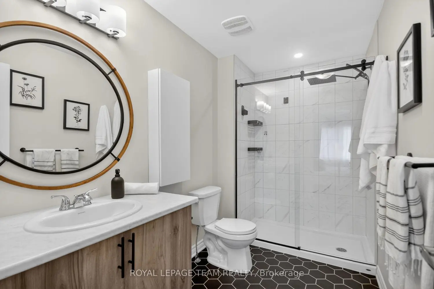Additional image 13 of 802 Bascule Place