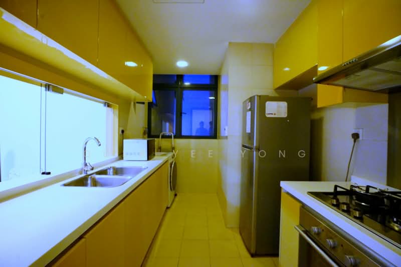 2 Kitchener Link photo 5