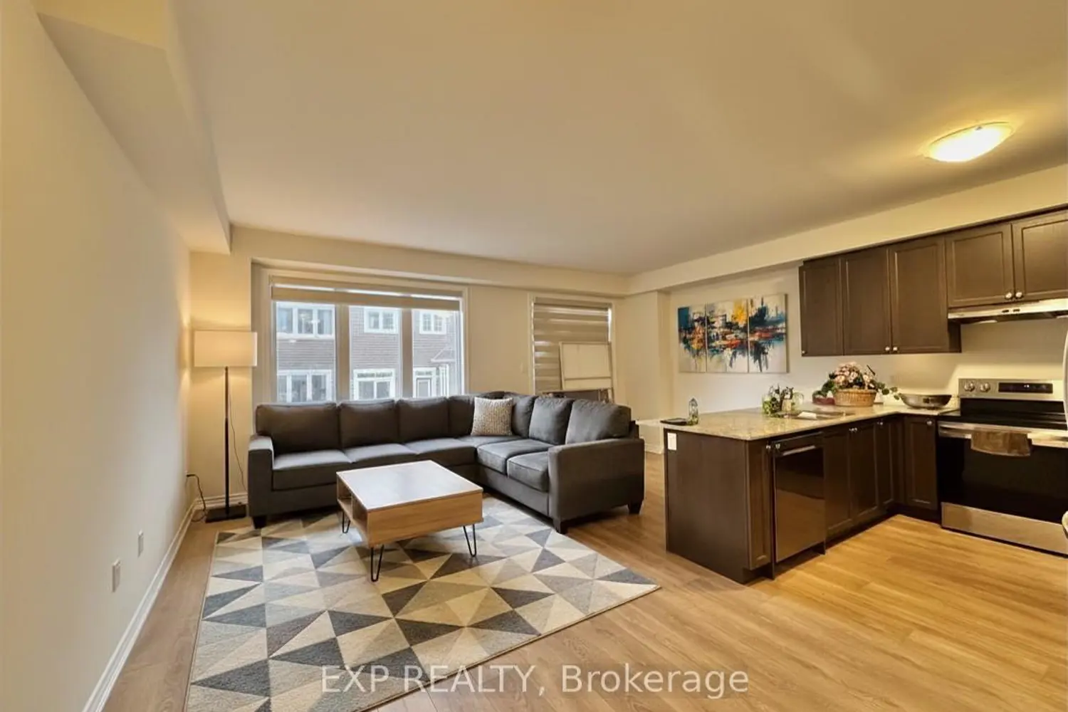 107 Mcgill Avenue photo 4