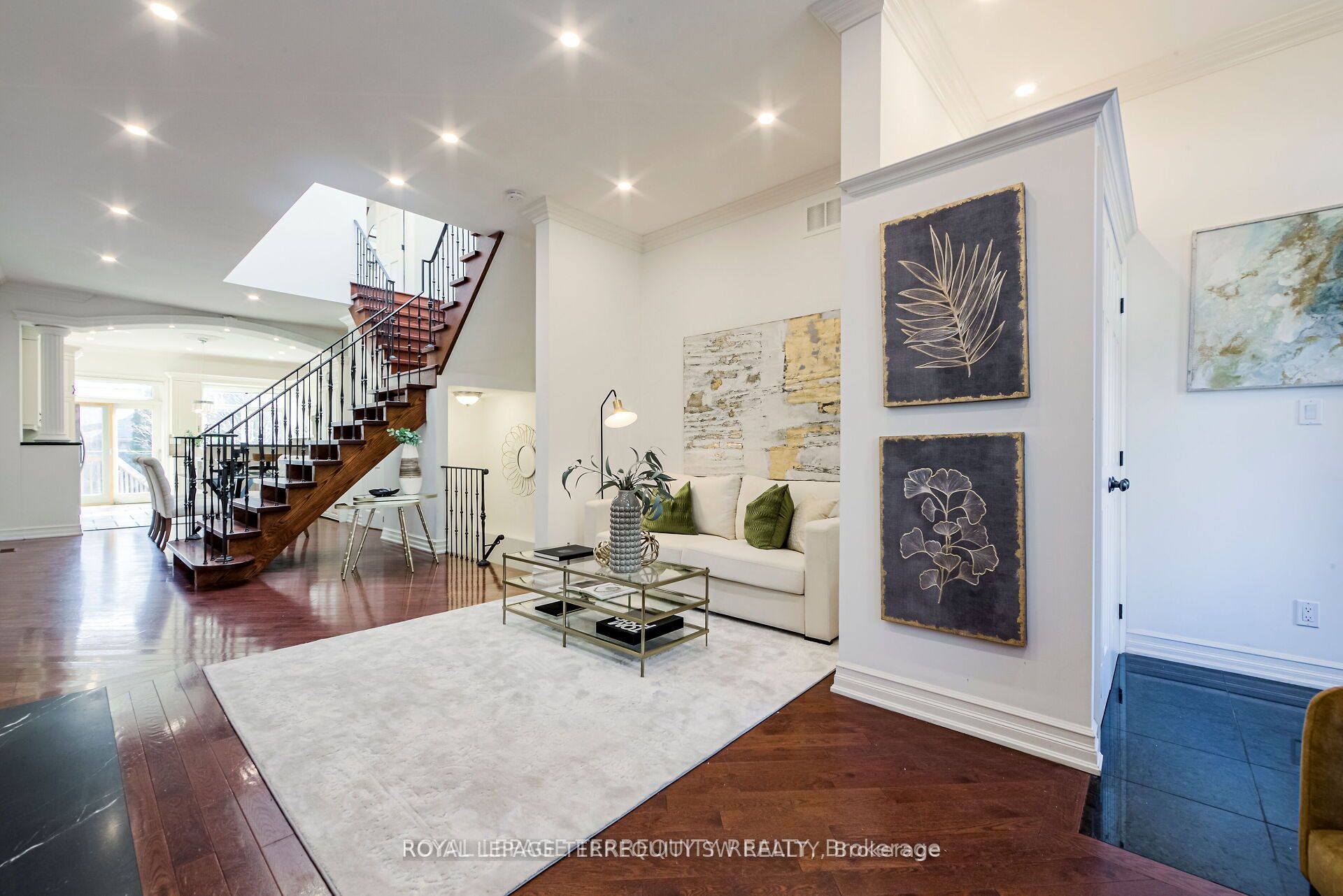 Additional image 4 of 329 Lippincott Street, Toronto, ON, M5S 2P6