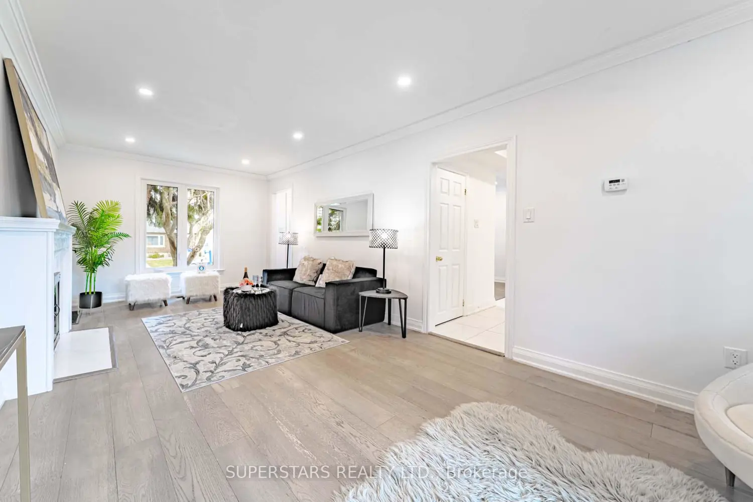 84 Lawrence Avenue