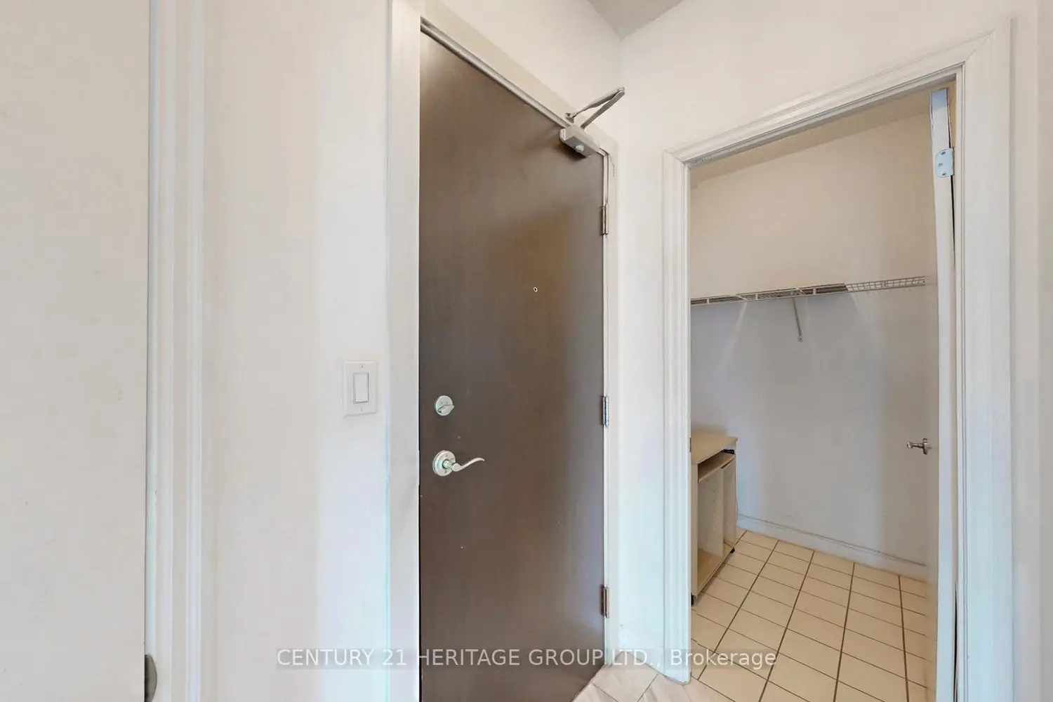 Additional image 15 of 1359 Rathburn Road 405