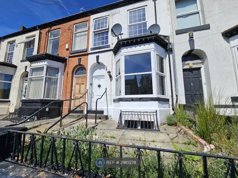 Parkhill Avenue, Manchester M8