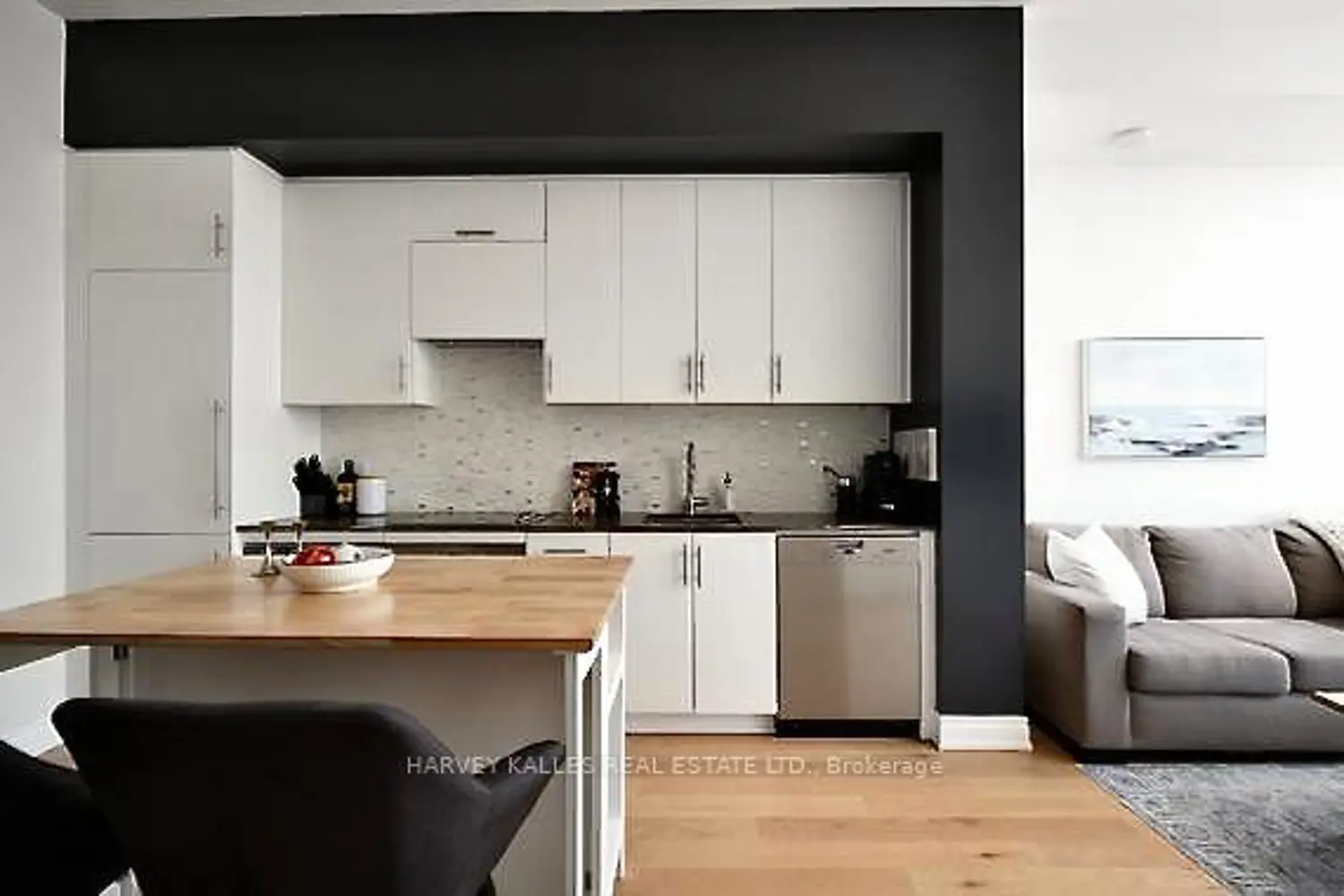 23 Glebe Road 709 photo 5