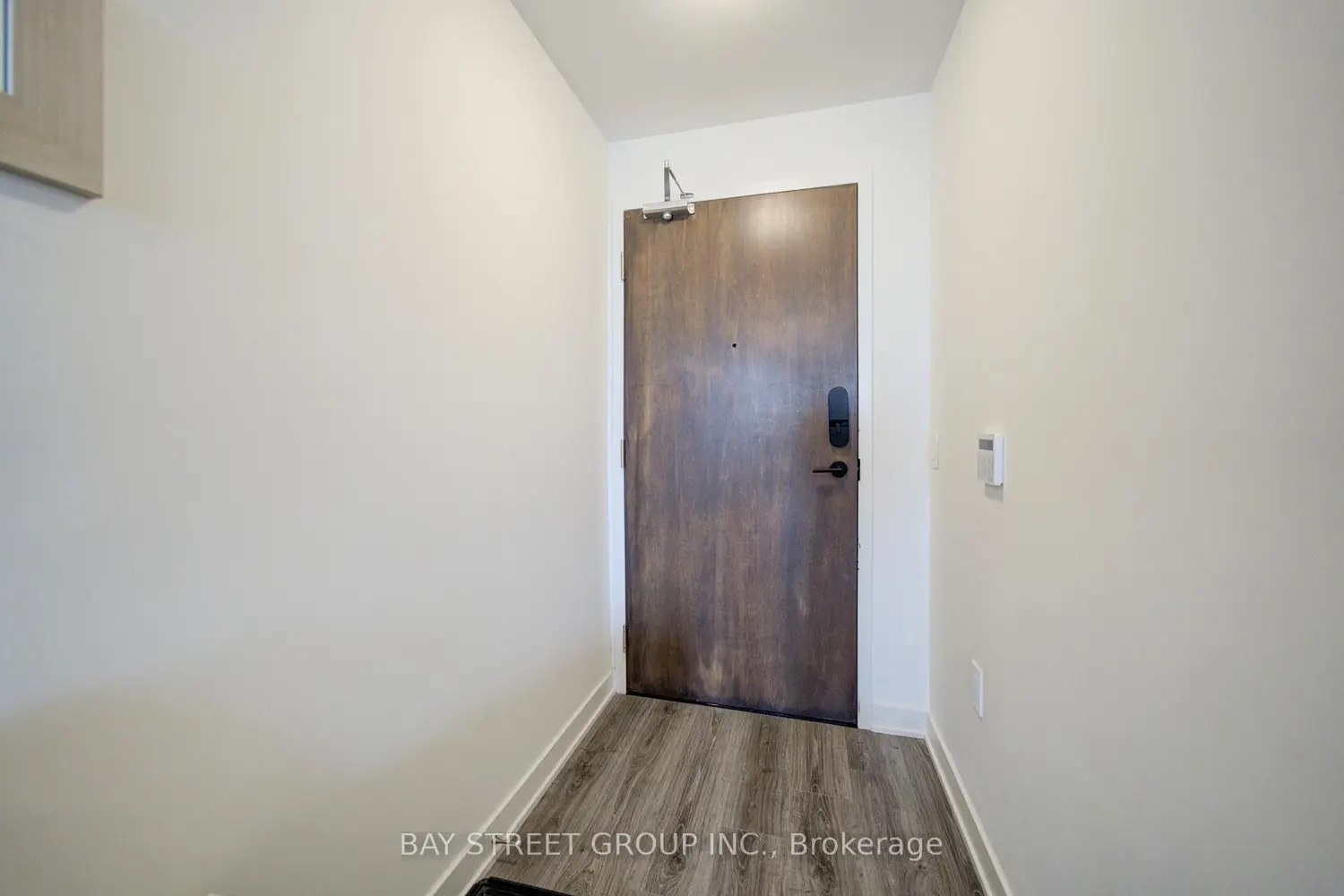 120 Eagle Rock Way 210 photo 3