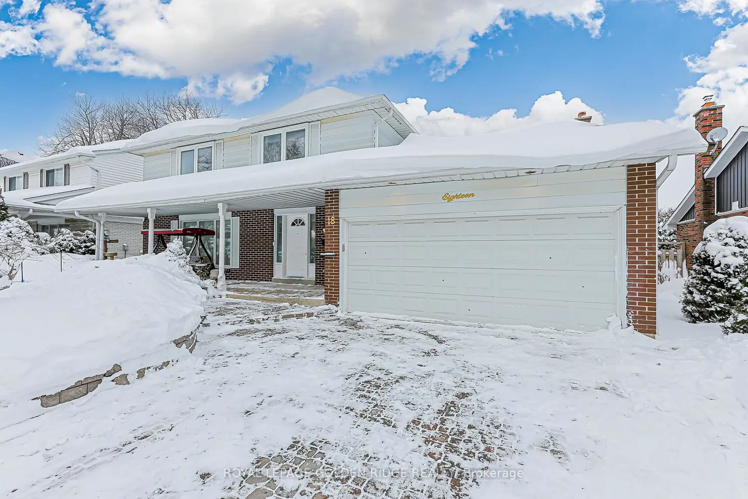 18 Deerpath Road