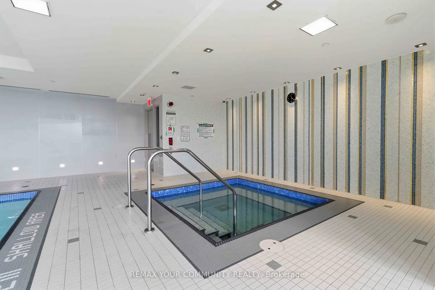 Additional image 10 of 7167 Yonge Street 418