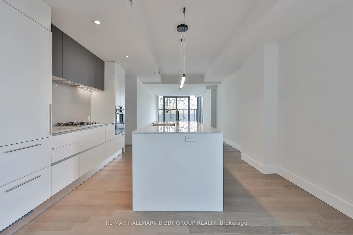 Additional image 3 of 1414 Bayview Avenue 310