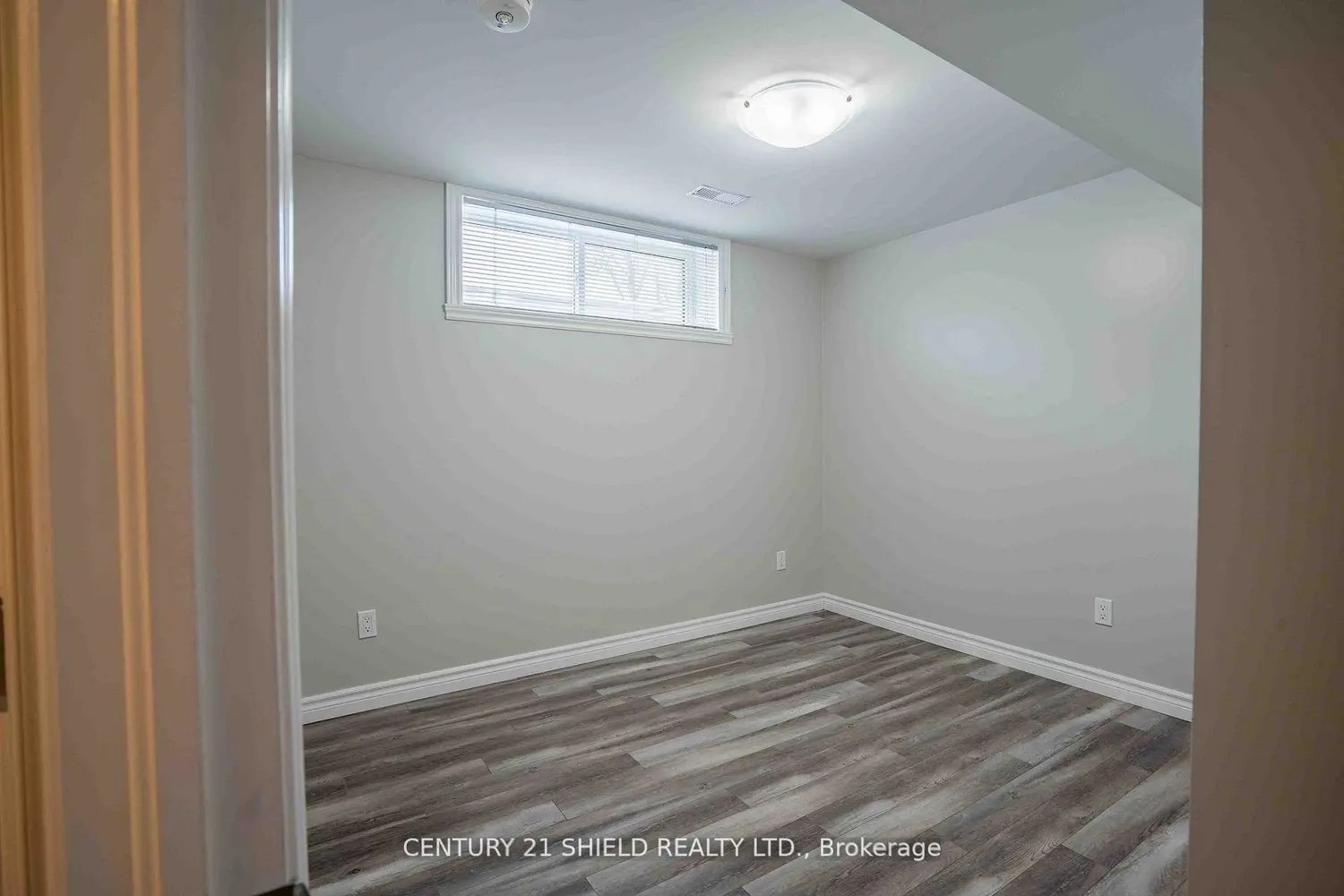 Additional image 17 of 221 Third Street