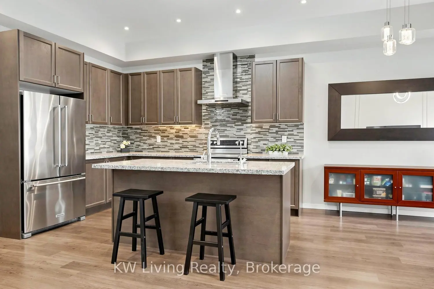 389 Elyse Court photo 3