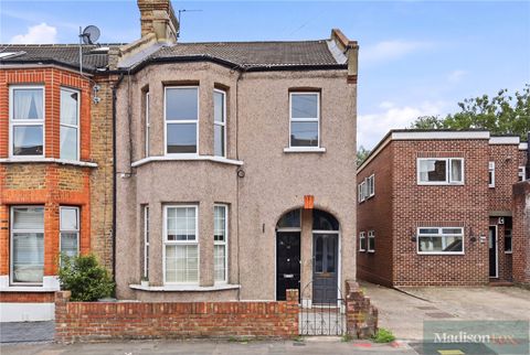Prospect Road, Woodford Green IG8