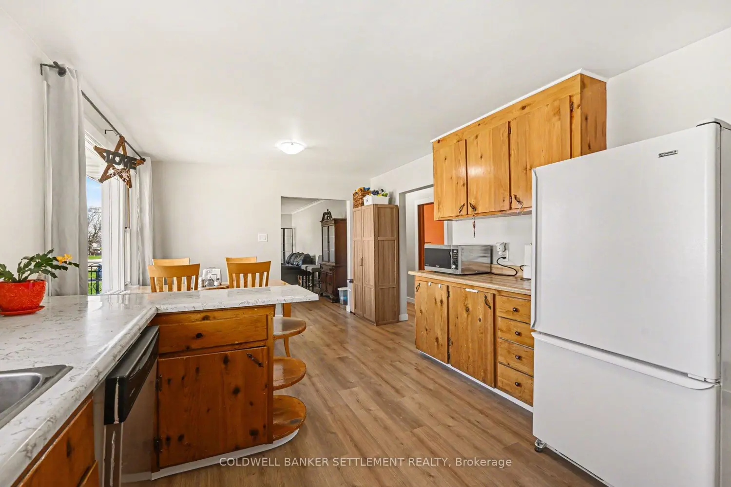 Additional image 7 of 27 Broadview Avenue