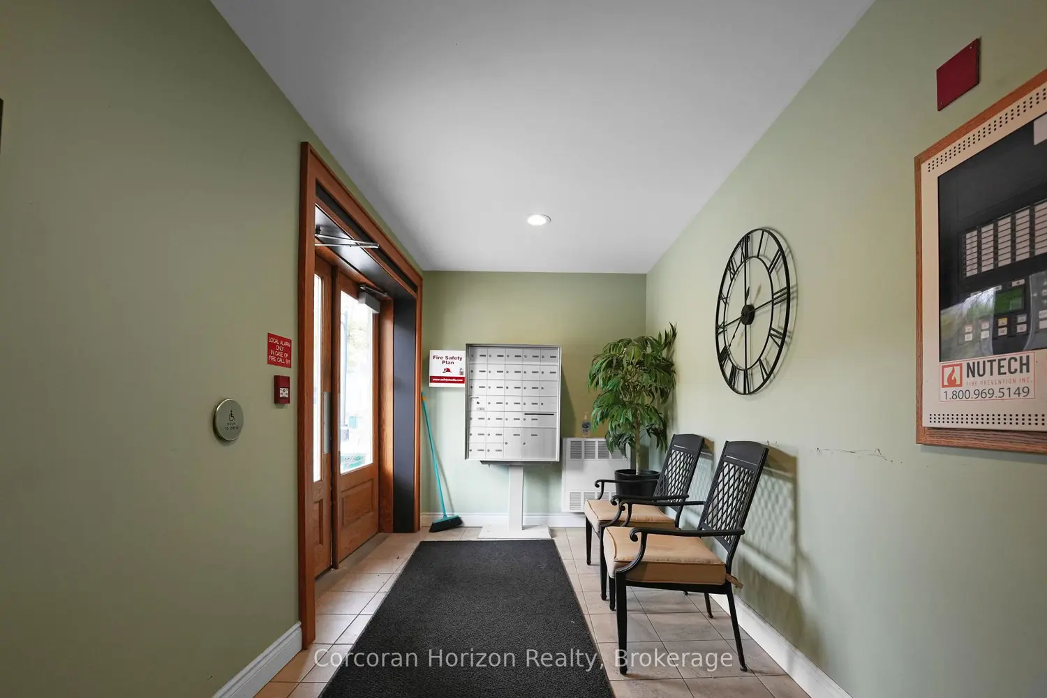 4 Lake Avenue 103 photo 4