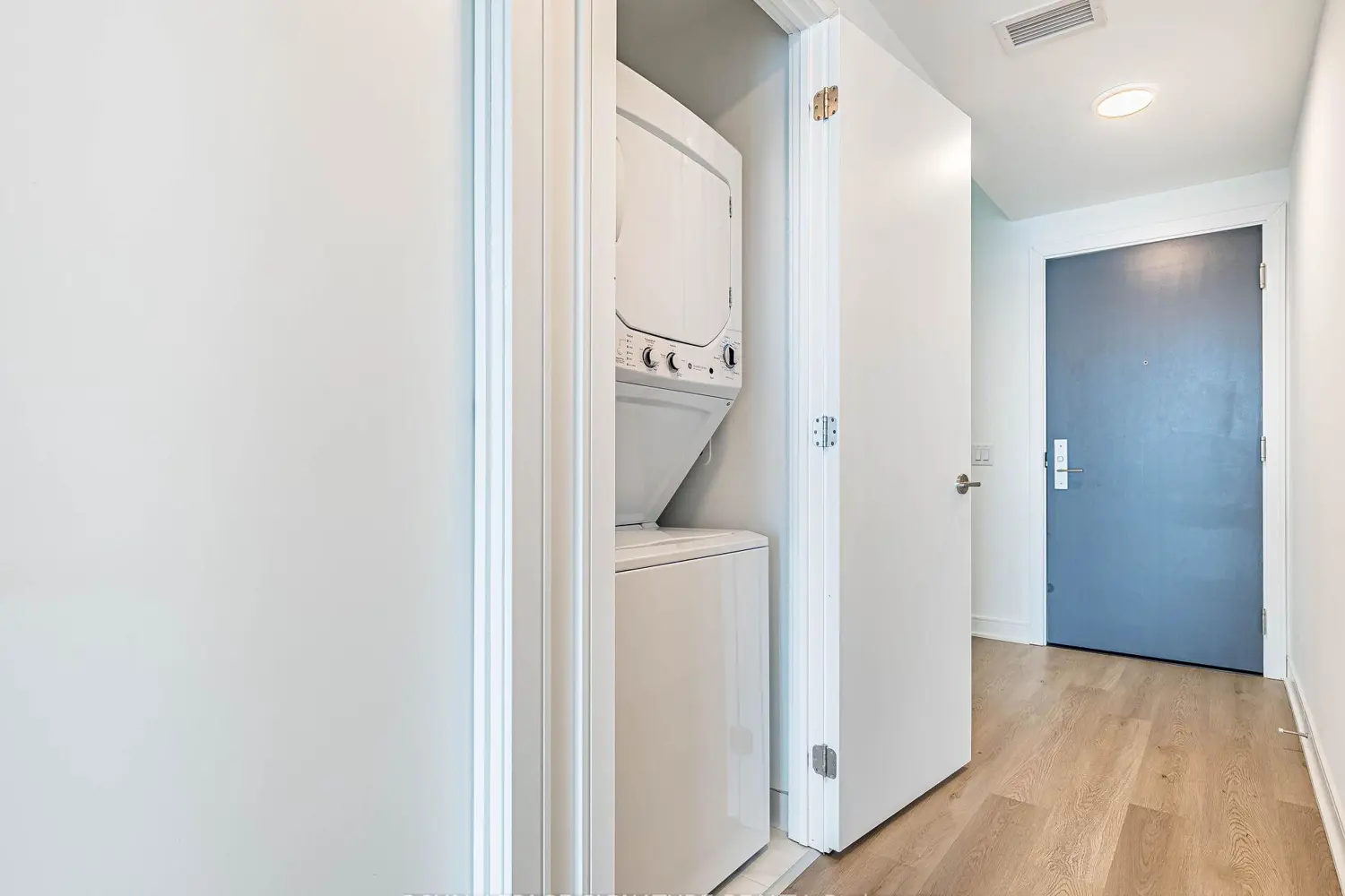 Additional image 13 of 86 Dundas Street 622