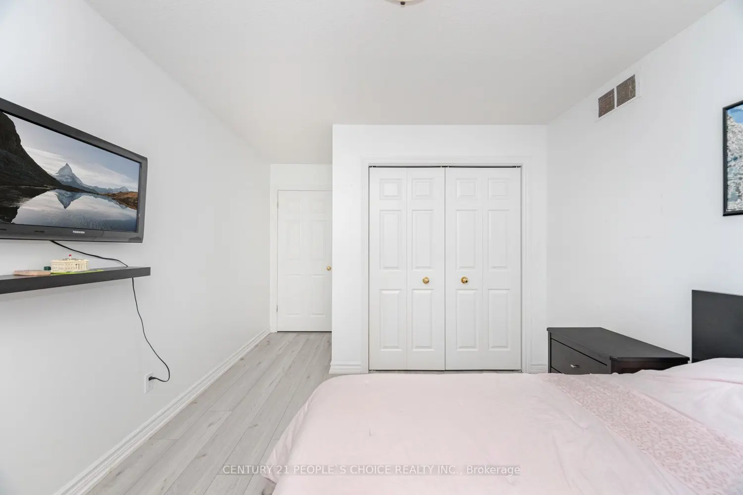 Additional image 9 of 1448 Niagara Stone Road 17