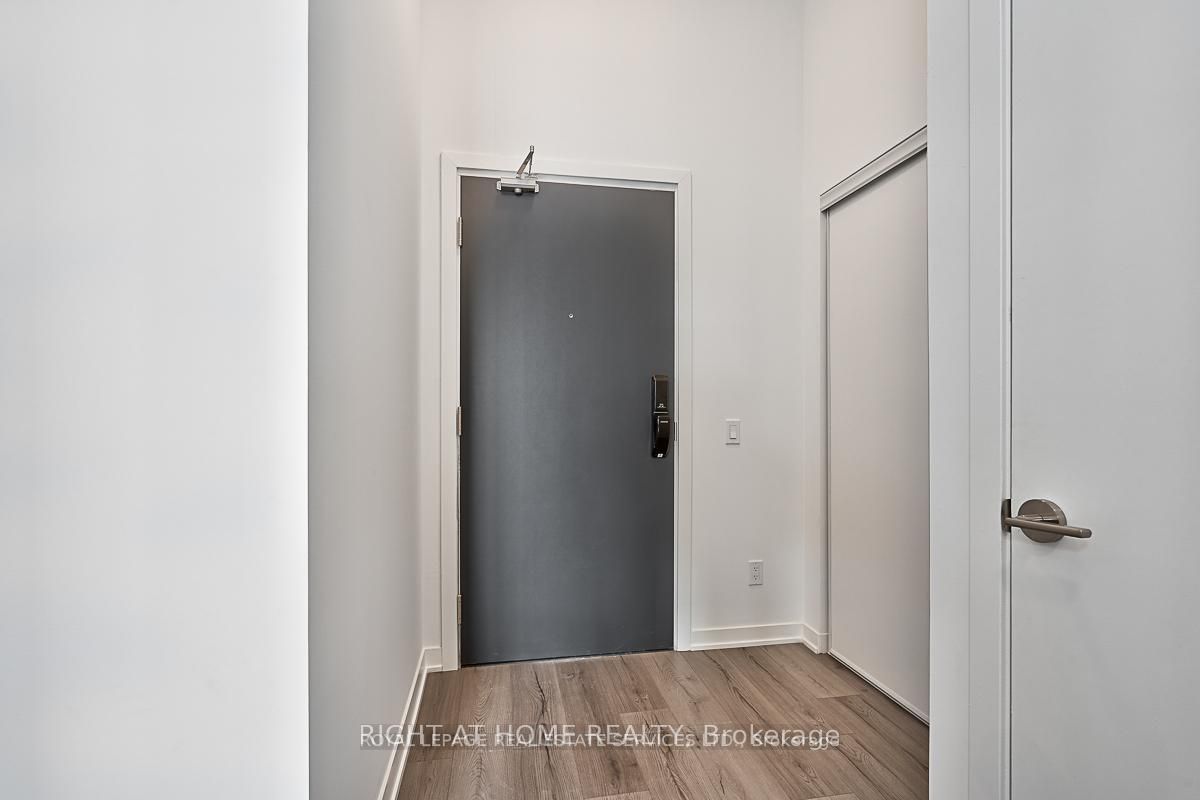 Additional image 3 of 101-405 Dundas Street W, Oakville, ON, L6M 5P4
