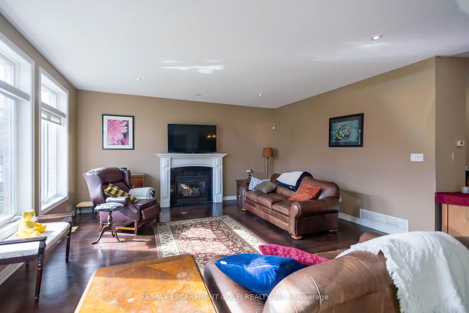 216 Diiorio Circle photo 5