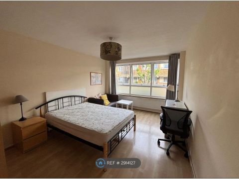 Adeney Close, London W6, Room to rent