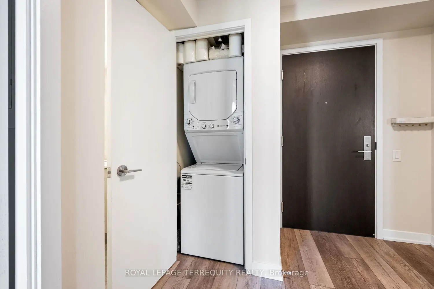 Additional image 10 of 38 Monte Kwinter Court 414