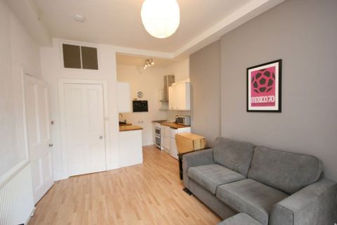 Broughton Road, Canonmills, Edinburgh EH7