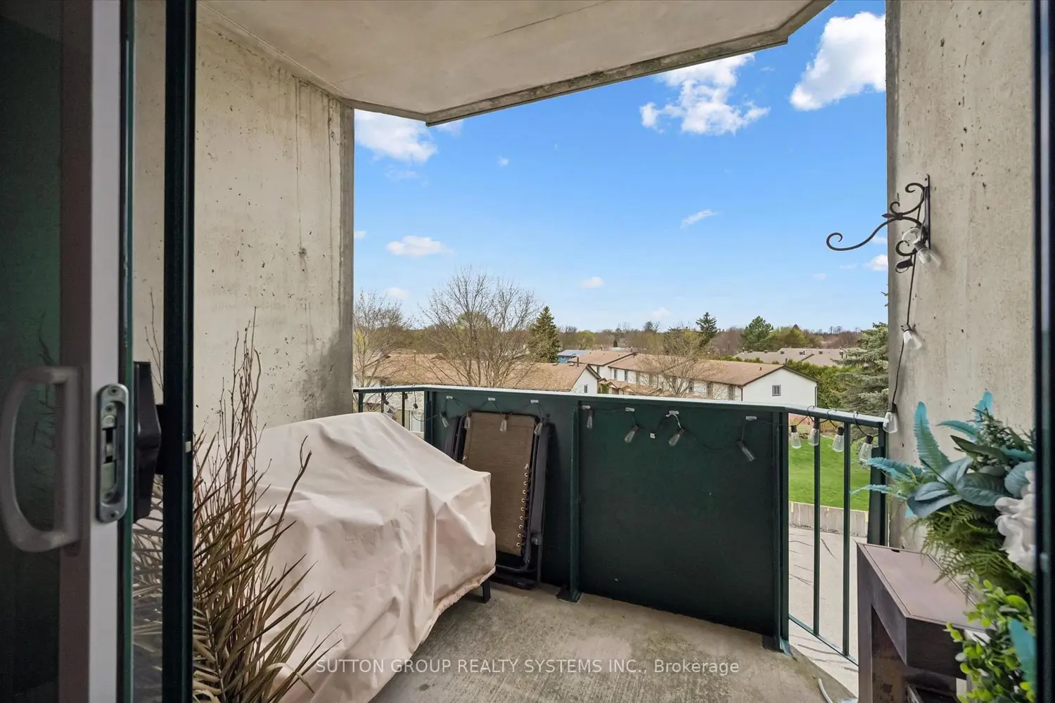 Additional image 18 of 421 Fairview Drive 406