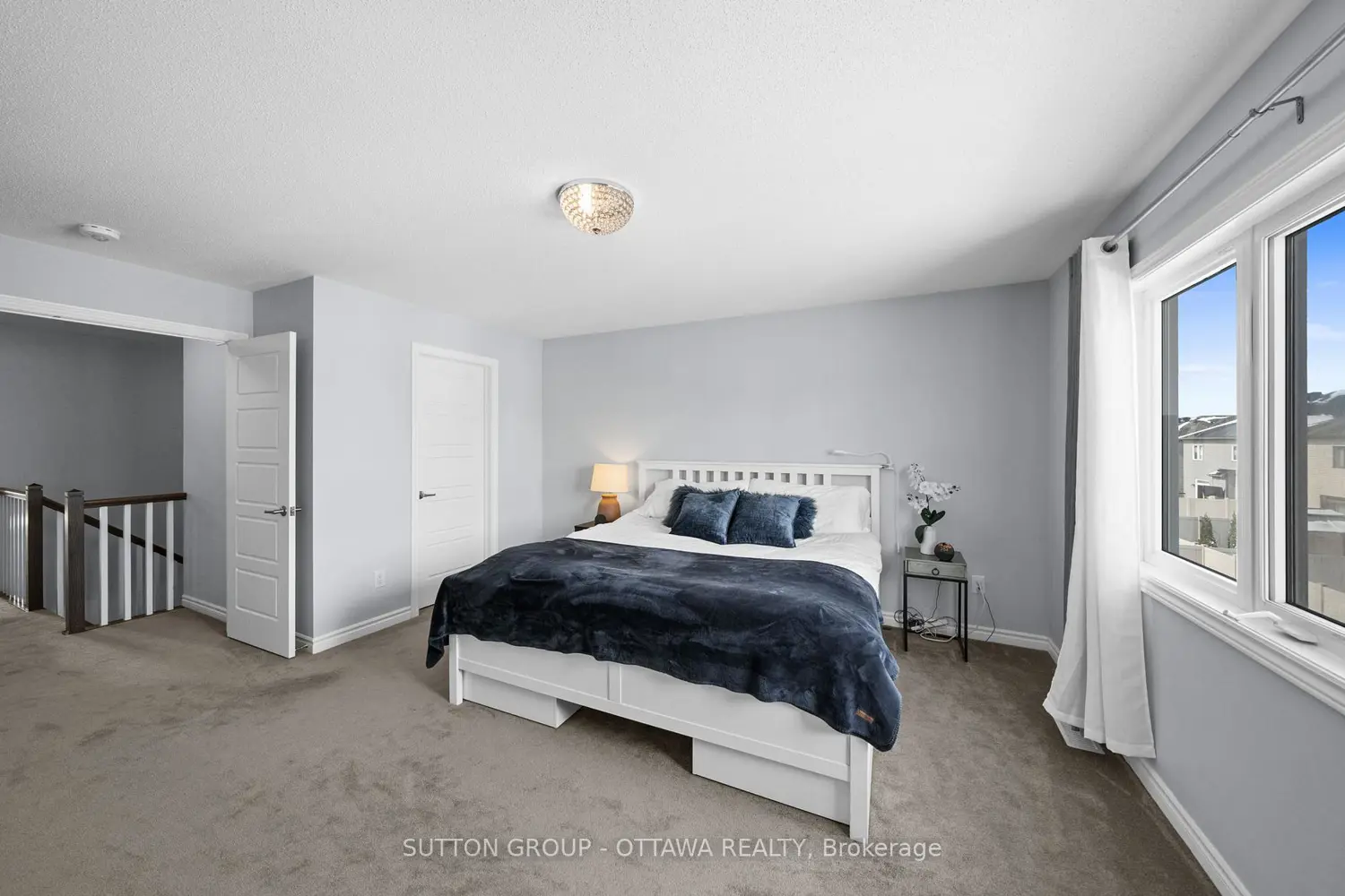 Additional image 12 of 1013 Manege Street