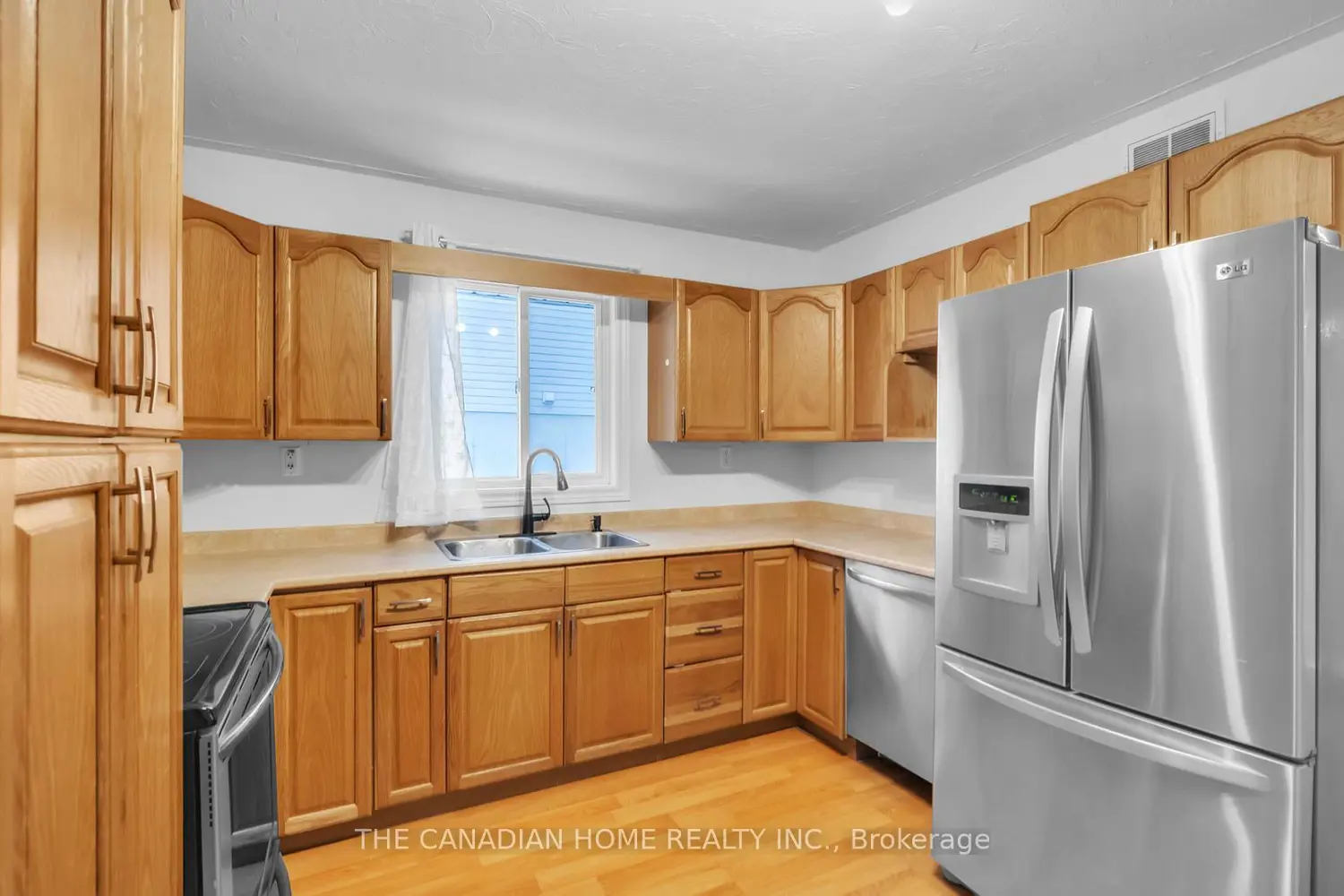 196 Lingham Street photo 4
