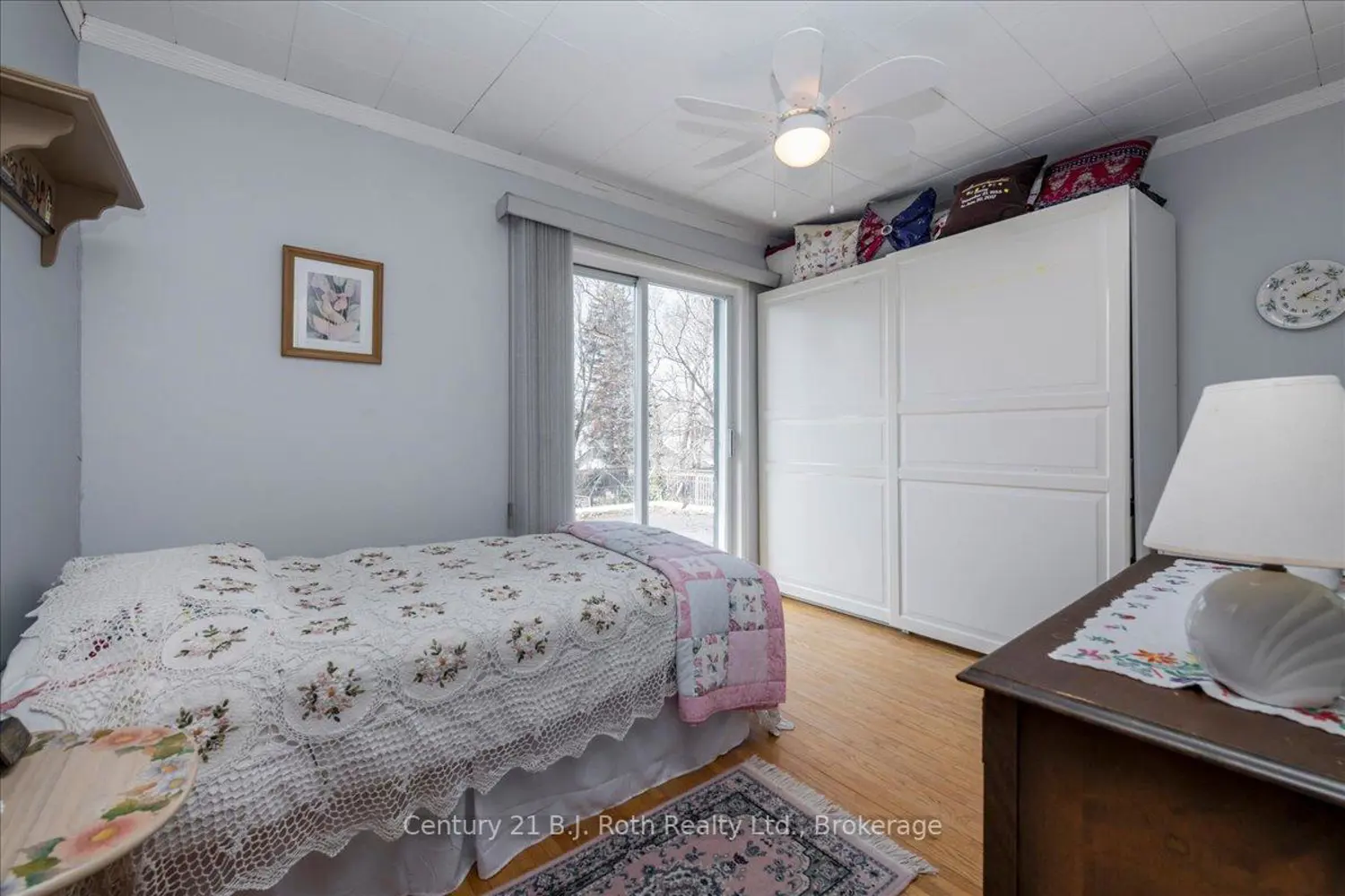 Additional image 12 of 476 Russell Street