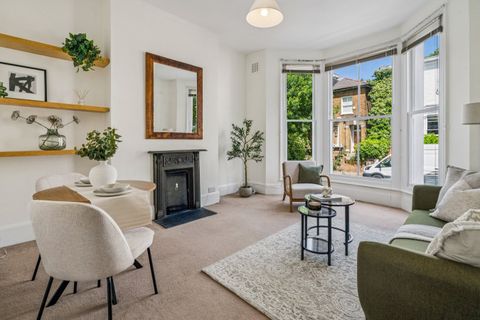 Benbow Road, Brackenbury Village, Hammersmith W6