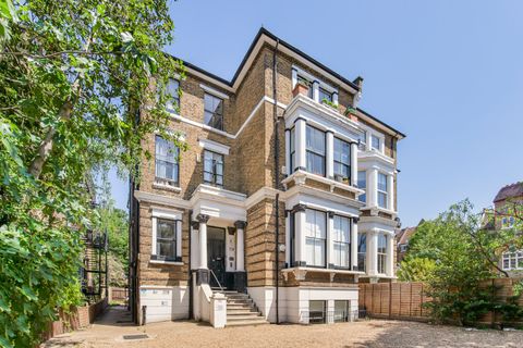 Cavendish Road, Clapham, London SW12