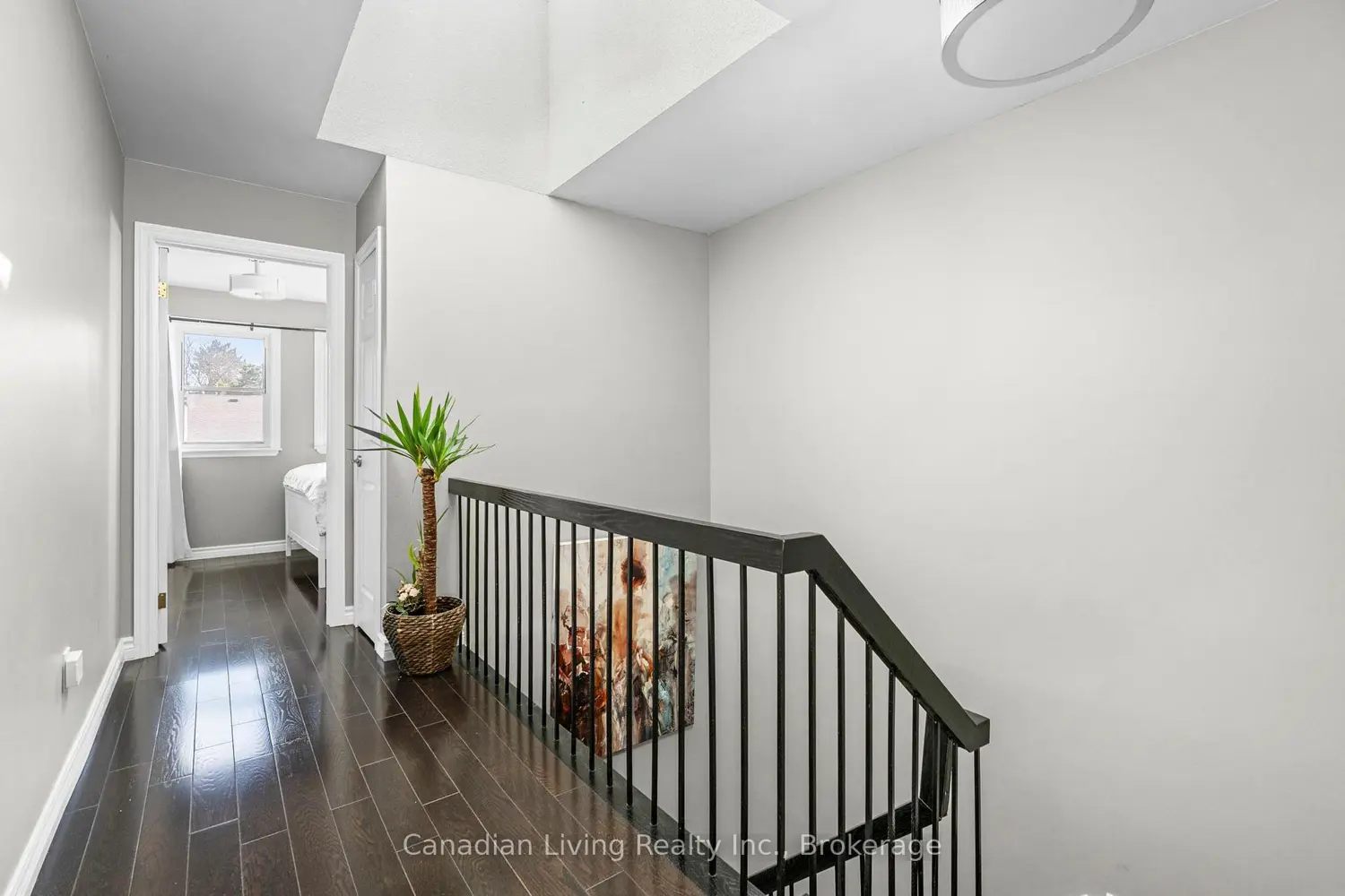 Additional image 4 of 55 English Ivyway Way