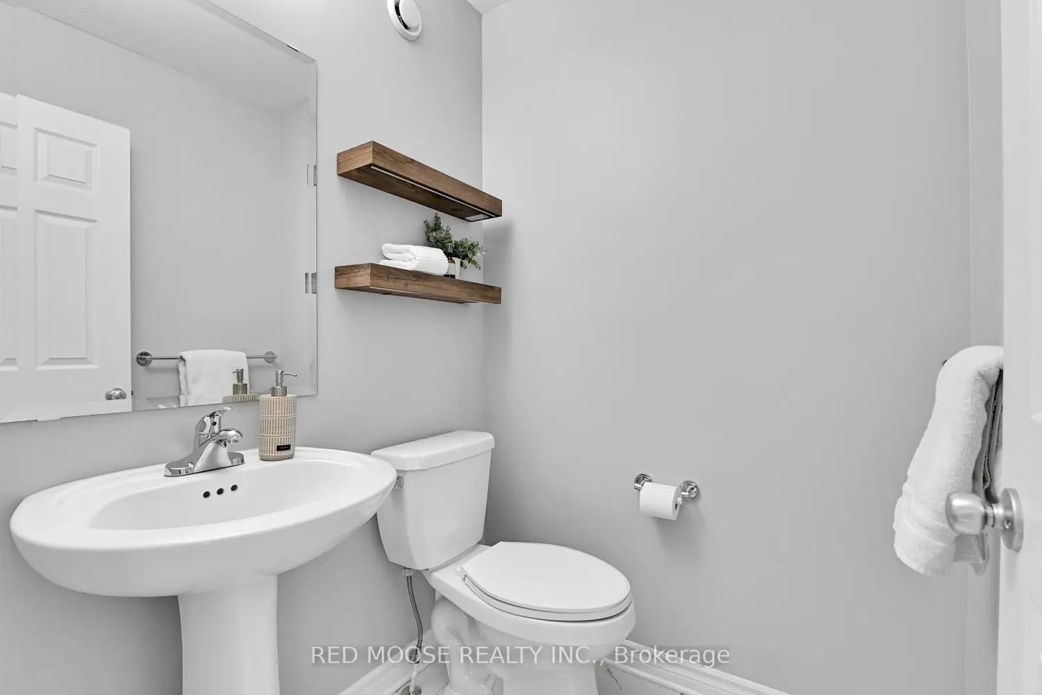 Additional image 4 of 730 Sora Way
