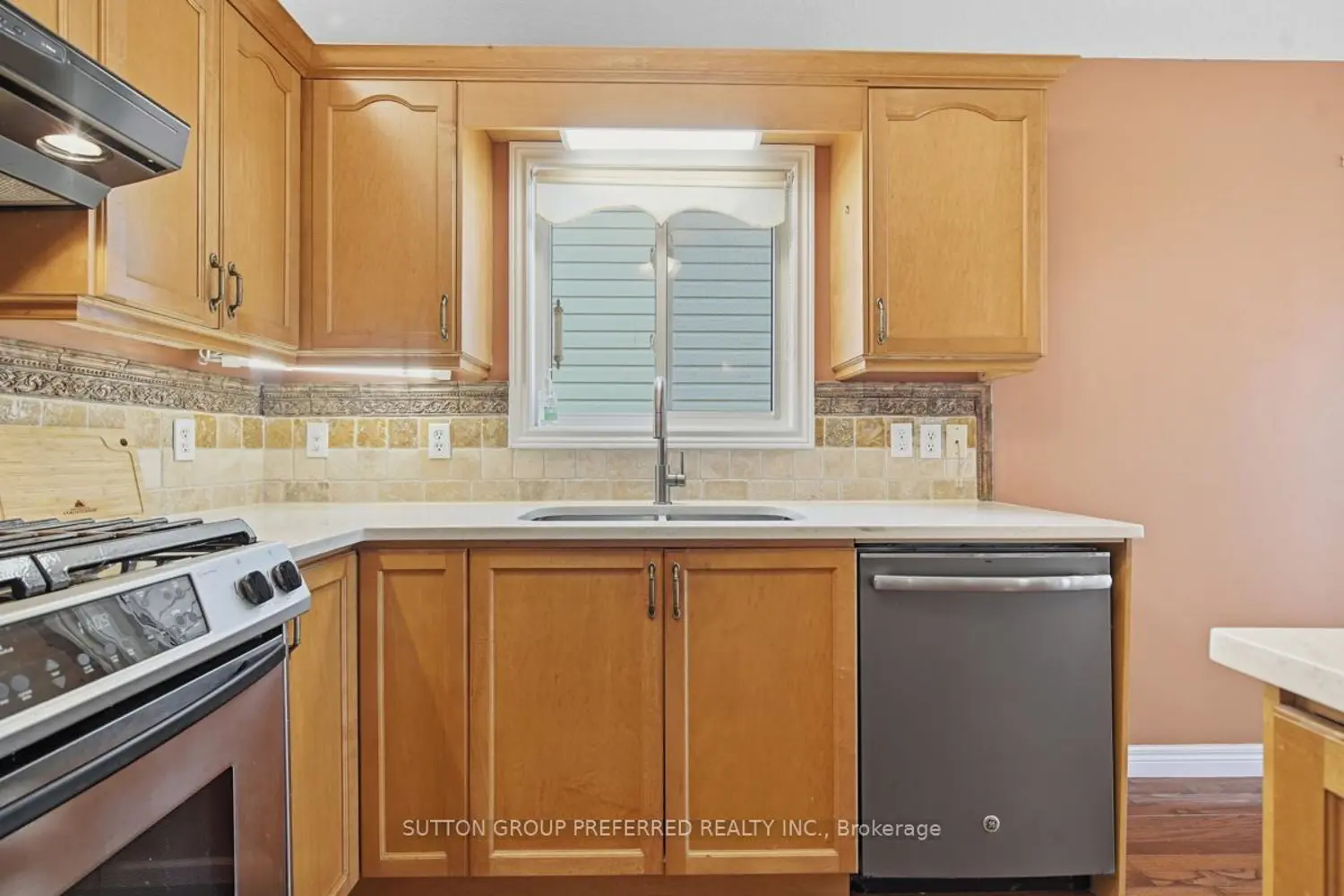 Additional image 3 of 64 Willow Crescent