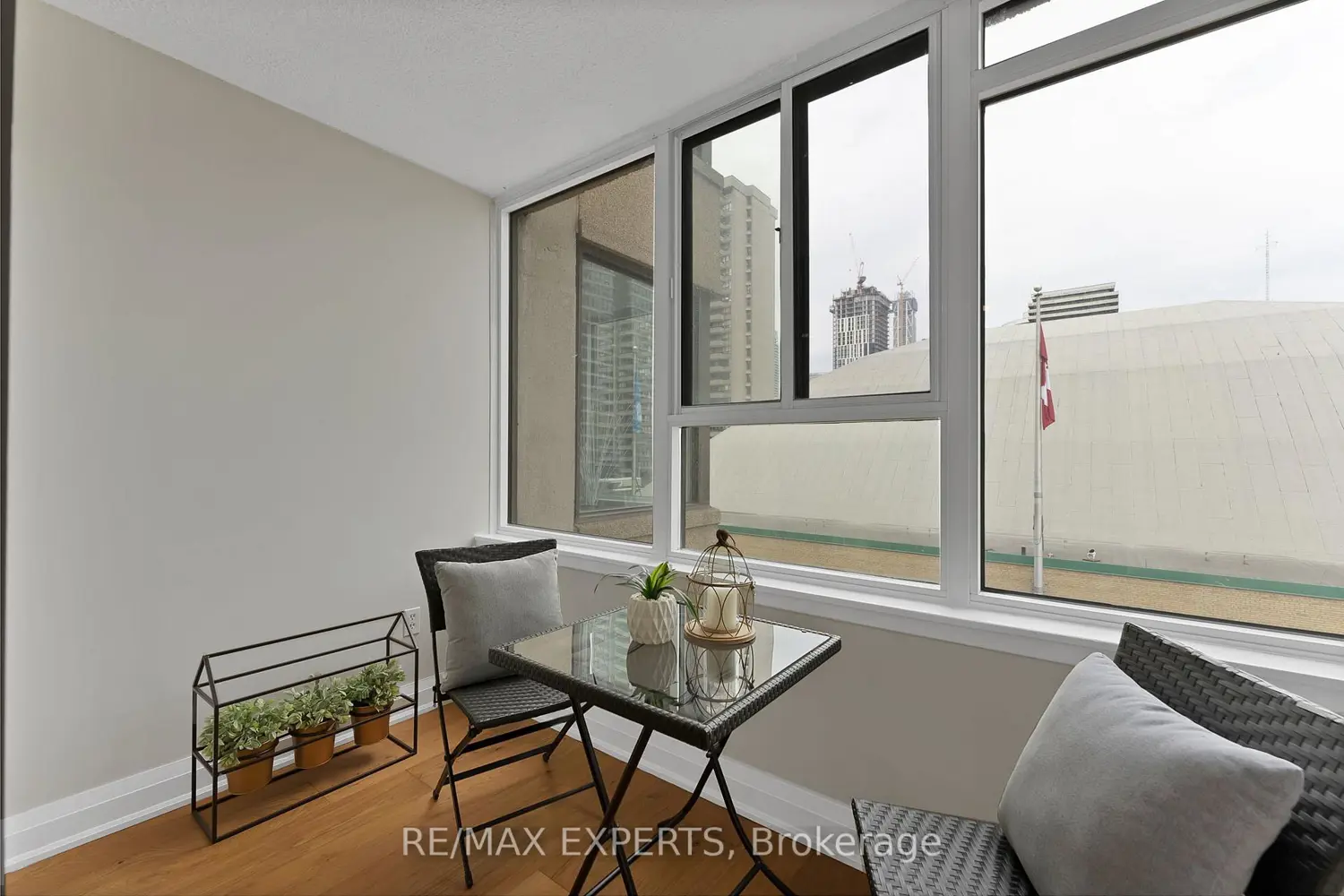 Additional image 11 of 45 Carlton Street 1114